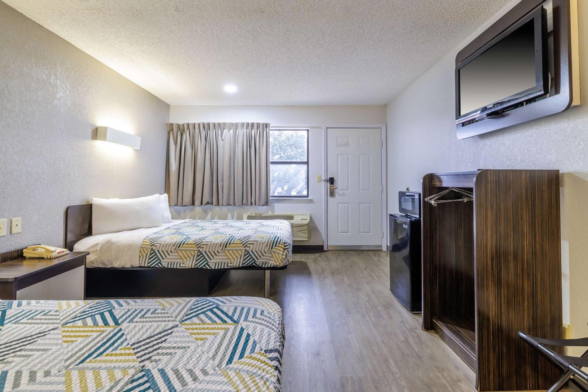 Motel 6-Boerne, Tx מראה חיצוני תמונה